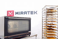 Электрическая конвекционная печь Miratek BML-4. Готовим пирожки, круассаны, багеты, эклеры, пироги